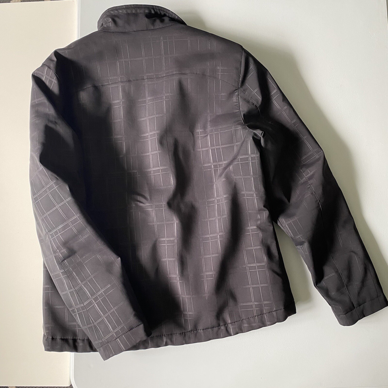 Wind River black winter jacket - image 5