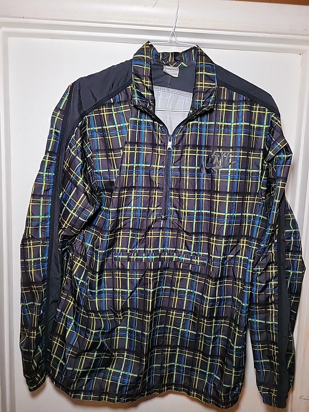 Nike Pullover Shirt 1/4 ZIP Mens L 100% POLYESTER Vintage