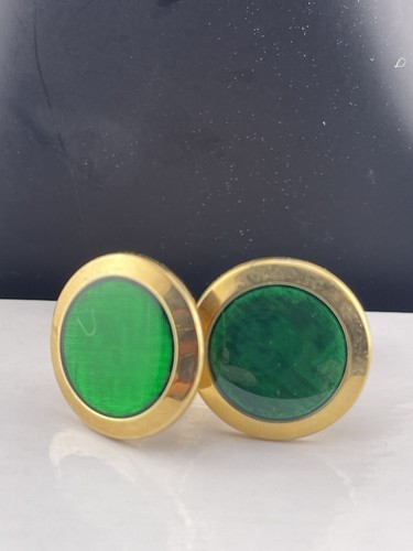 Vintage Green Cufflinks Nice Green Overlay on Gold Tone Setting - Picture 8 of 13