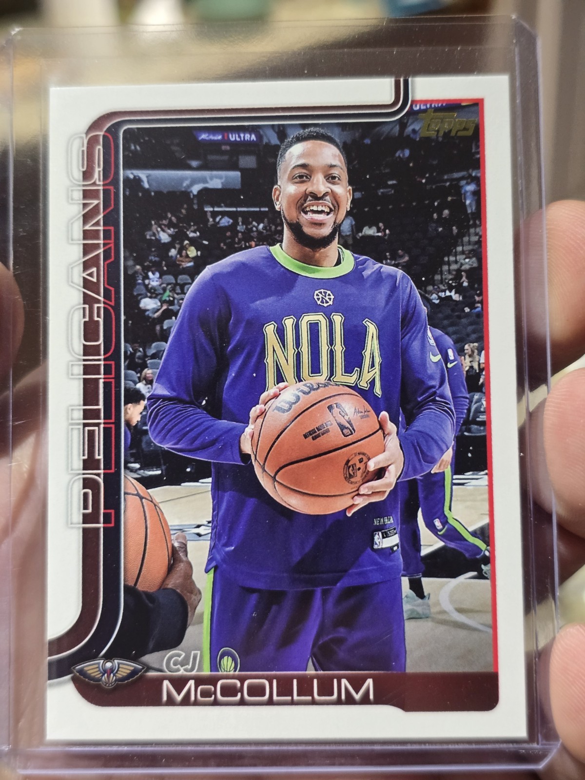 2025-26 Topps Basketball CJ Mccollum Golden Mirror Variation SP #193 Pelicans