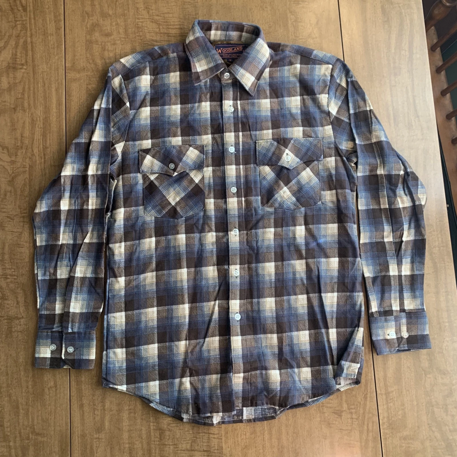 Woodland Plaid Flannel Shirt Mens Small Blue Gray Button Up Outdoor