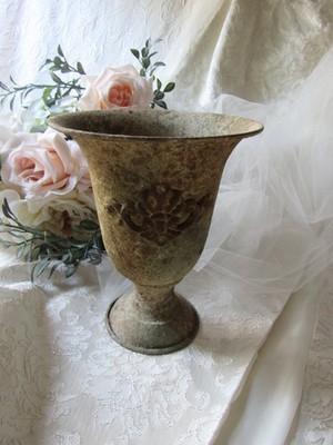 7'' Rusty Vase,Patina Decor,Floral Supply,Centerpiece,Farmhouse,Barn,Tuscan,Event