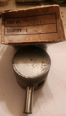 Johnson Evinrude OMC Piston and Pin Assembly 386311 NOS Free Shipping   Fast  