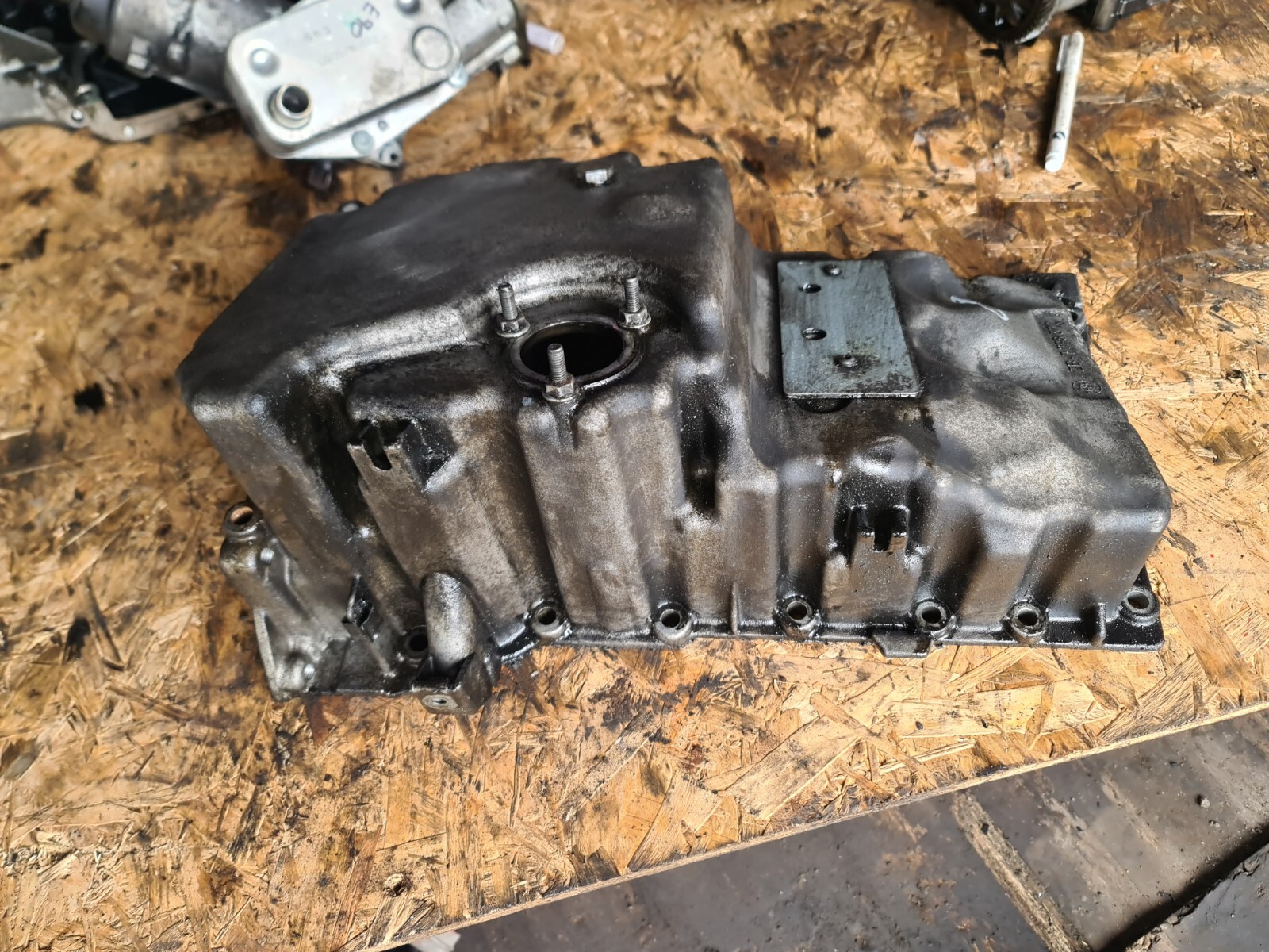 BMW 3 Series E90 2.0 Diesel Oil Sump Pan 7798372 | eBay 