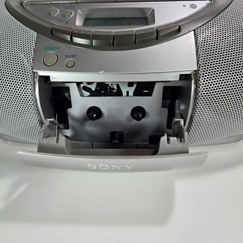 ONY CFD-S350 Portable CD Cassette Tape Player AM FM Radio Digital Boombox - Picture 10 of 18