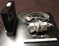 Nintendo Wii Console System Black RVL-101 With Cords And Sensor Bar Tested