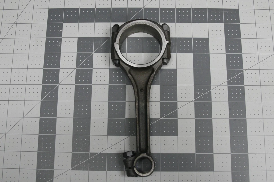 1949-1962 Chevrolet Biscayne 3.9L 235Cu Connecting Rod Cast # 3836671 Foto 3 de 3