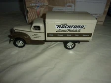 Liberty Spec Cast 1942 Chevrolet Van Limited Edition Bank New **1061 OF 1250**