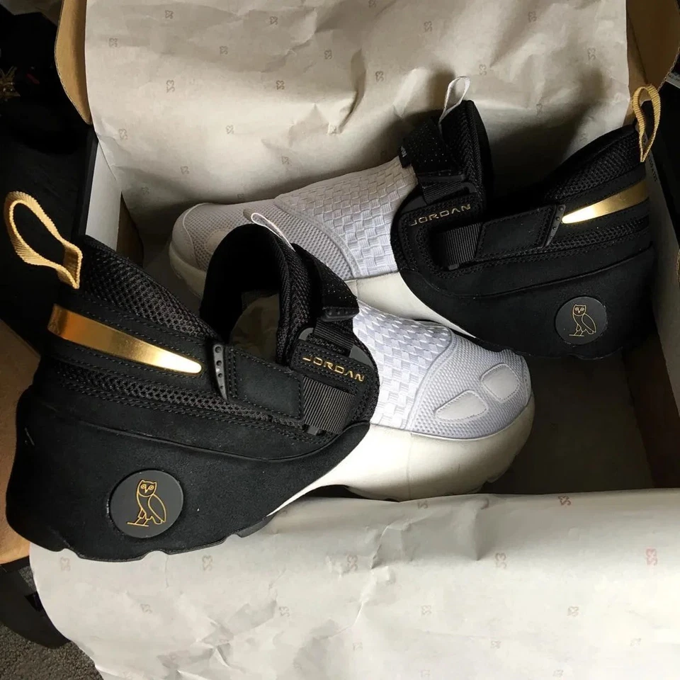 OVO X JORDAN TRUNNER LX 'BLANCO NEGRO' Foto 2 de 4