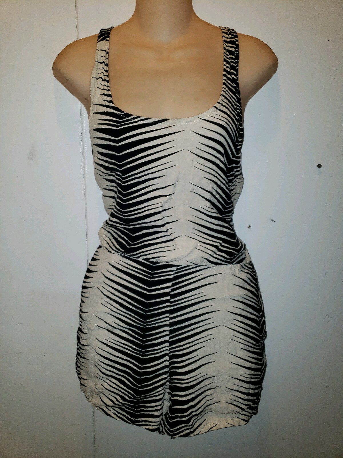 Fighting Eel Ava Sky Women's Romper Medium. Fits is small. eBay