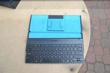 Logitech Bluetooth Tablet Keyboard for iPad with Case Stand