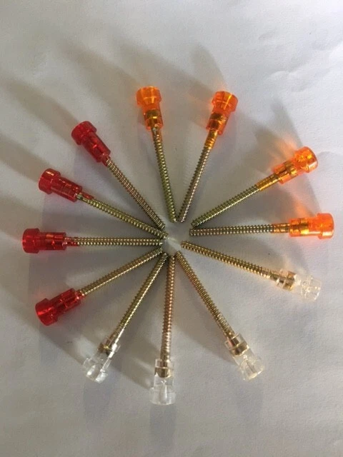 FIAT CONFEZIONE 12 VITI COLORATE PER GEMME FANALINI AUTO D'EPOCA PLASTICA E METALLO