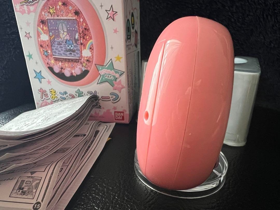 BANDAI GUTS by TMGc ピンク 2004年製 Bandai Tamagotchi Meets Magical Meets Ver. Pink Virtual Pet