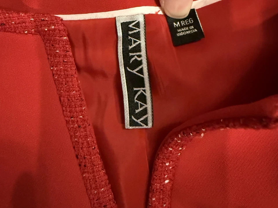 Chaqueta Blazer Mary Kay By Twinhill Roja Cremallera Frontal Med Viaje de Negocios Foto 2 de 4