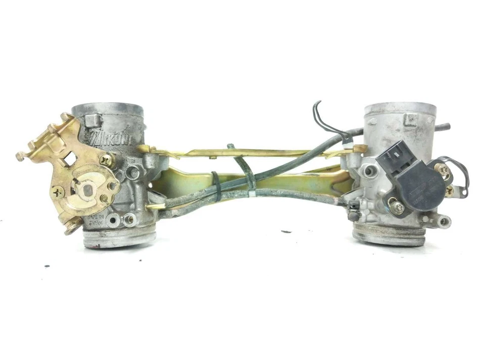 Carrocerías de acelerador 99 Suzuki TL1000 S Foto 2 de 4