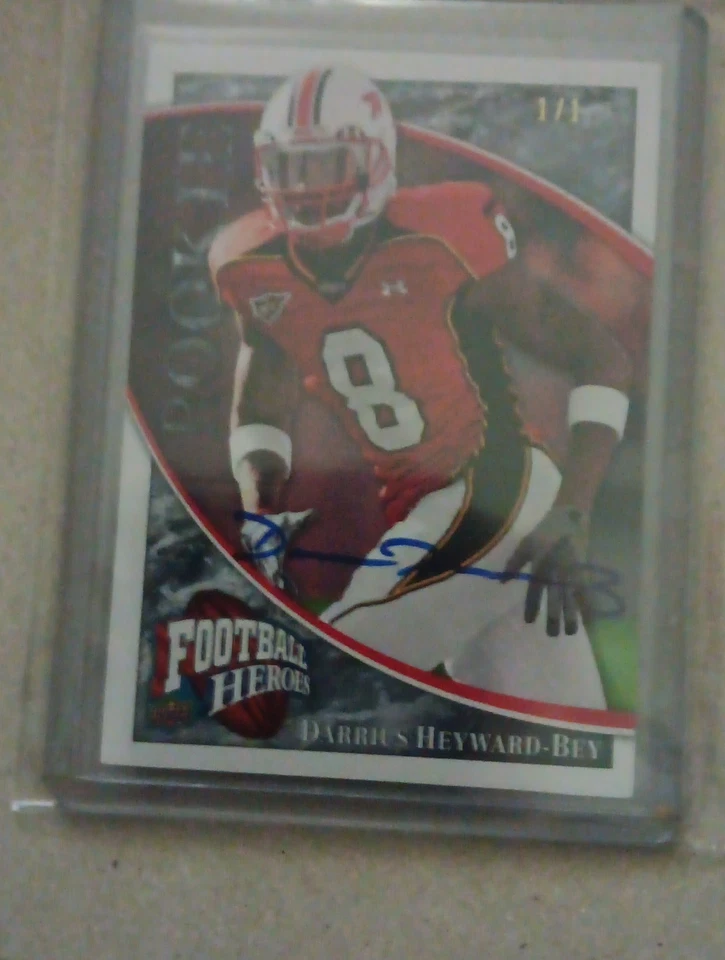2009 upper deck football heroes Darius Hayward Bay 1 of 1 on card autograph - Image 3 of 4