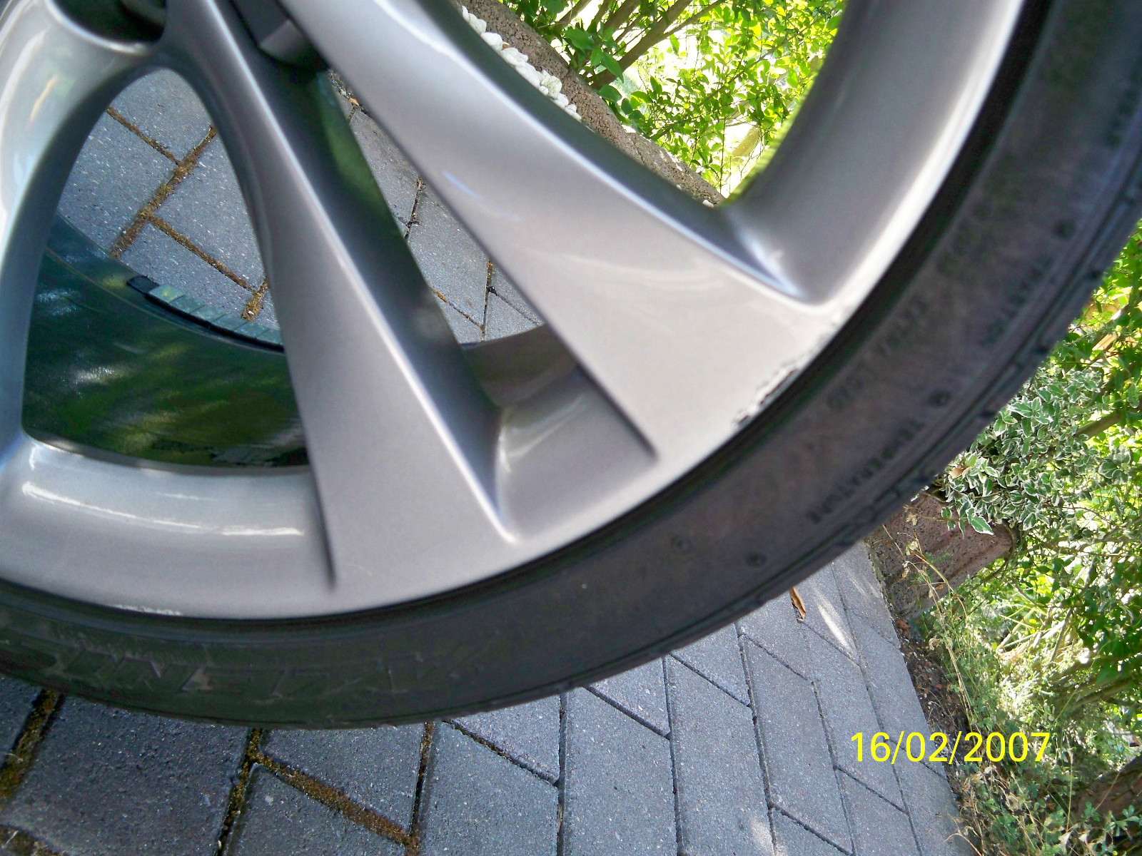 Bild 7 von 9