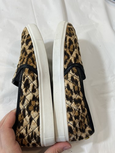 Steve Madden Women Animal Print Quilted Fabric Slip On Sneakers Sz 7 JECNTRCO - Picture 9 of 12