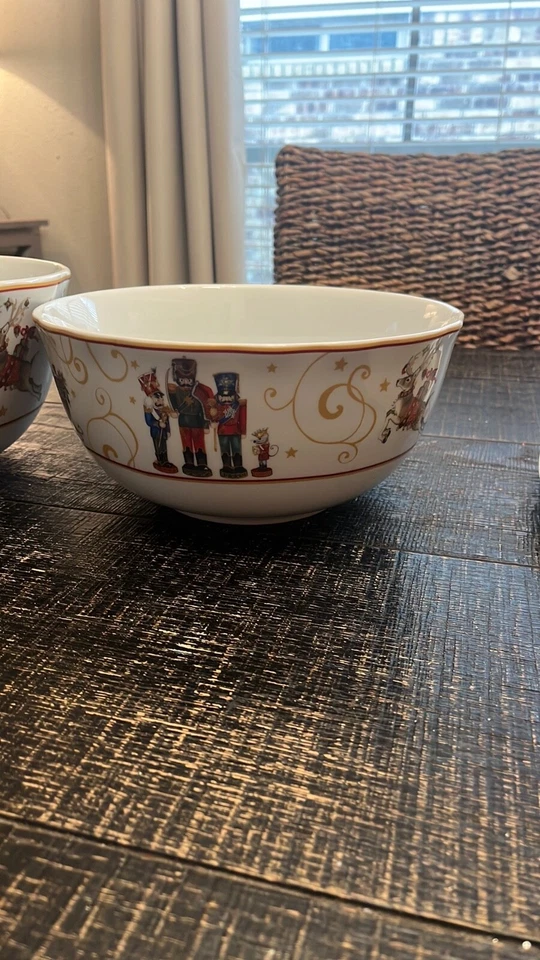 williams sonoma christmas mixing bowls - Image 3 of 4