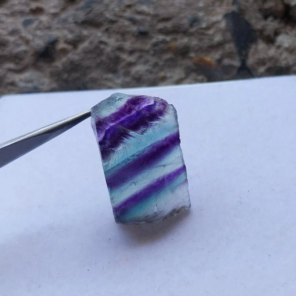 47 Carat 27x17x9 MM Natural Purple Green Color Fluorite Raw Rough Gemstone - Image 4 of 4