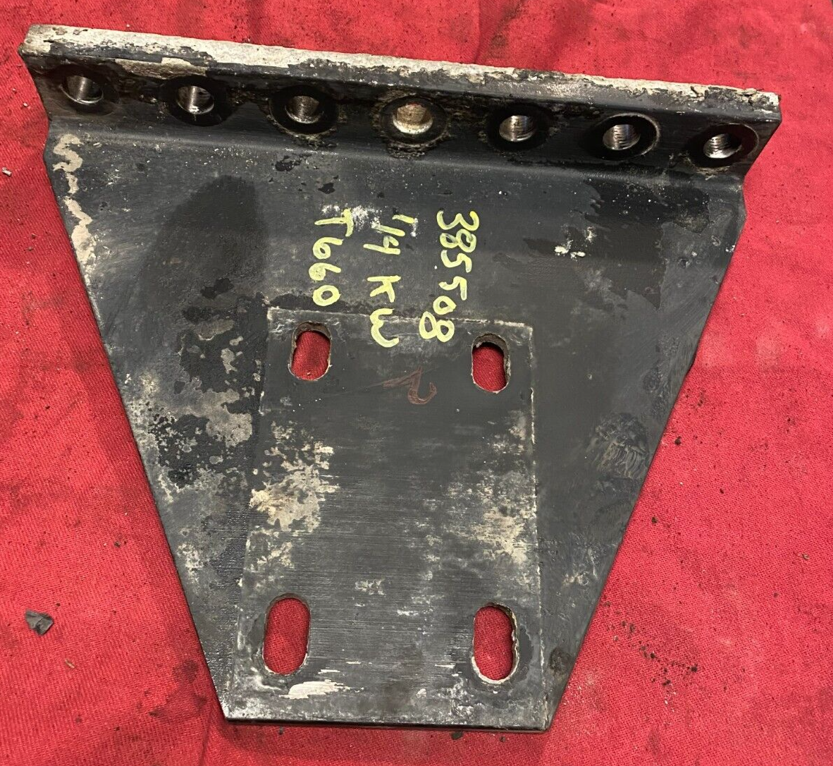 PACCAR/ KENWORTH / PETERBILT Crossmember Gusset Bracket A47-6001