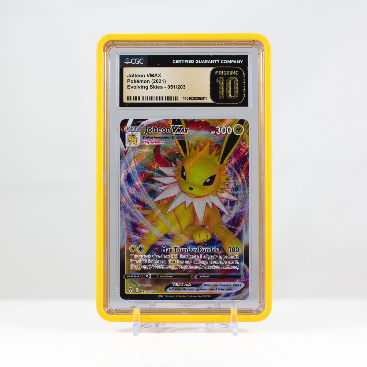 Pokemon Jolteon VMAX Holo #051 Evolving Skies 2021 - CGC 10