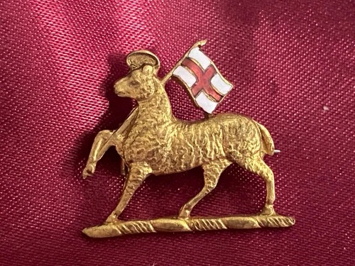 WW1/2 The Queens Royal West Surrey Regiment Enamel Sweetheart Brooch w/fixing