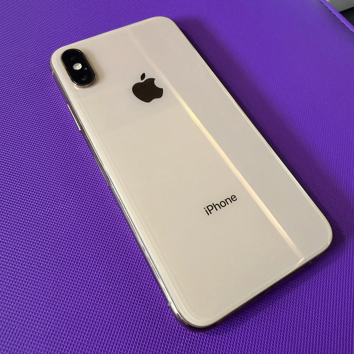 Preços baixos em Apple iPhone XS Telefones de Ouro | eBay