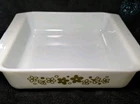 Vintage Pyrex 922 Spring Blossom Green 8x8 Square Baking Pan Crazy Daisy 1970s