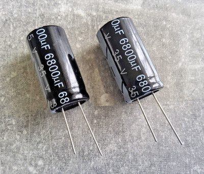 4 Stück ELKO 6800uF 35V Elektrolytkondensator -40+105°C