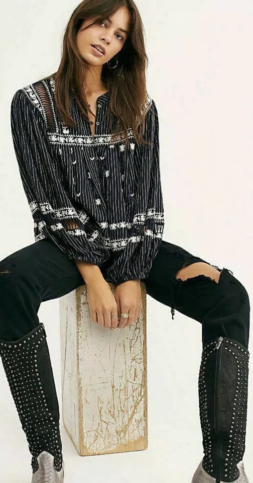 Free People All Roads Lead To You Embroidered Linen Blouse Navy Size XS $148