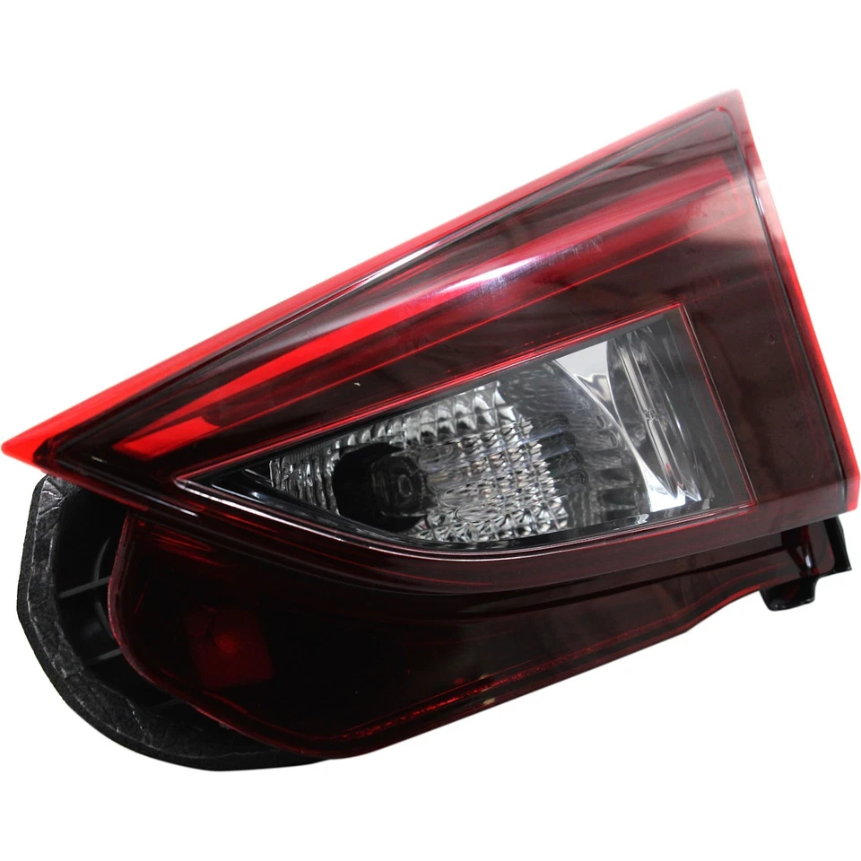 Luz trasera para Mazda 3 Sport 2014-2018 lado del pasajero interior CAPA Foto 2 de 4