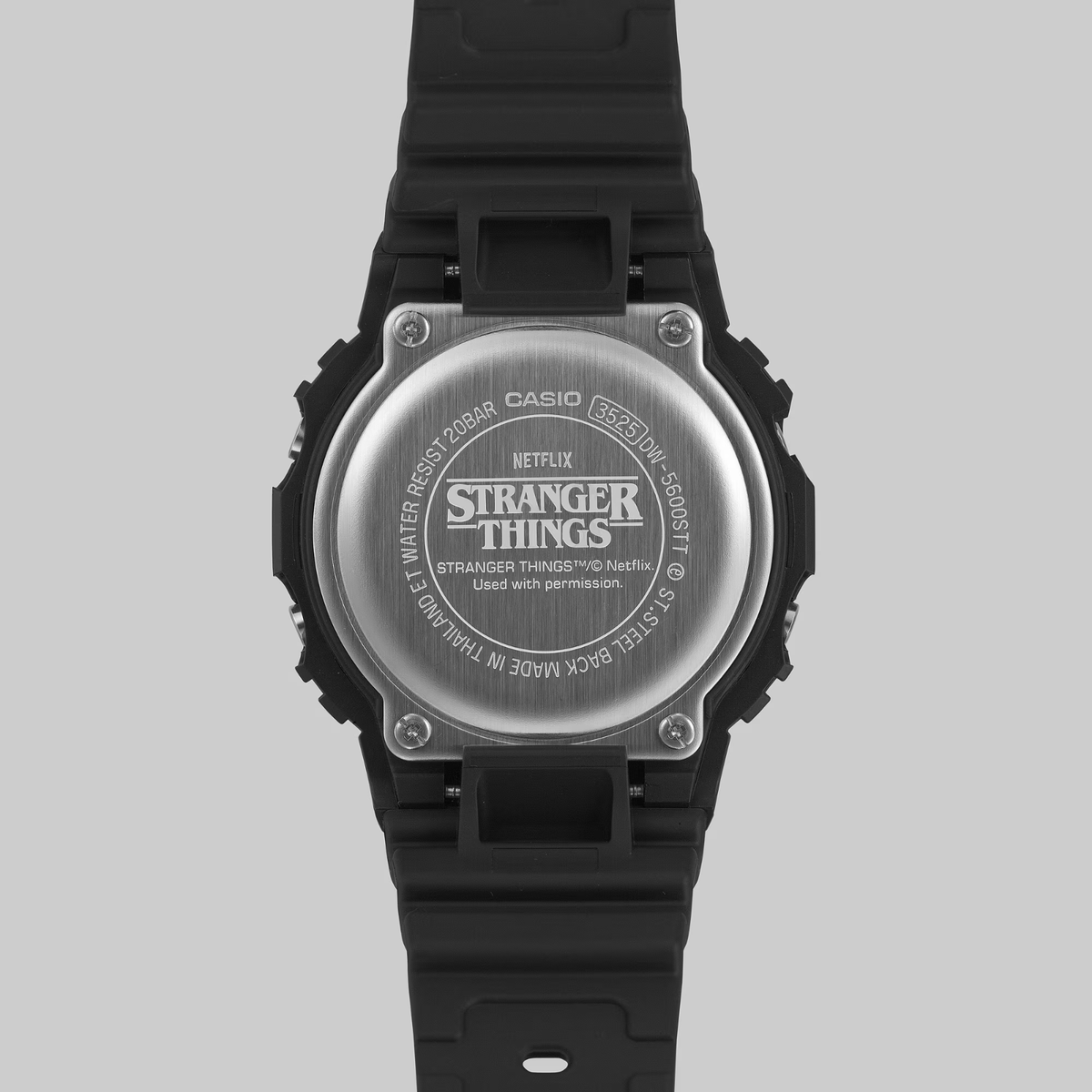 時計 G-Shock Stranger Things DW-5600STT-1JR Stranger Things x G-SHOCK Casio Watch – Netflix Shop