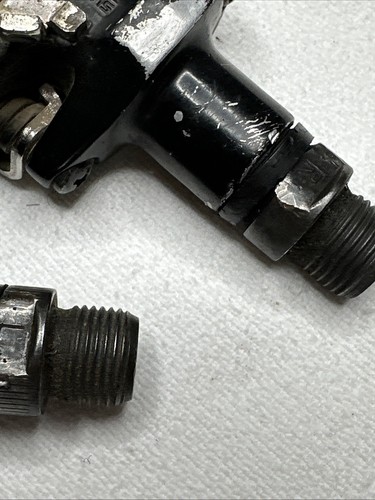 Shimano PD-M505 Clipless Pedals Mountain Bike SPD -WORN READ - Picture 4 of 6