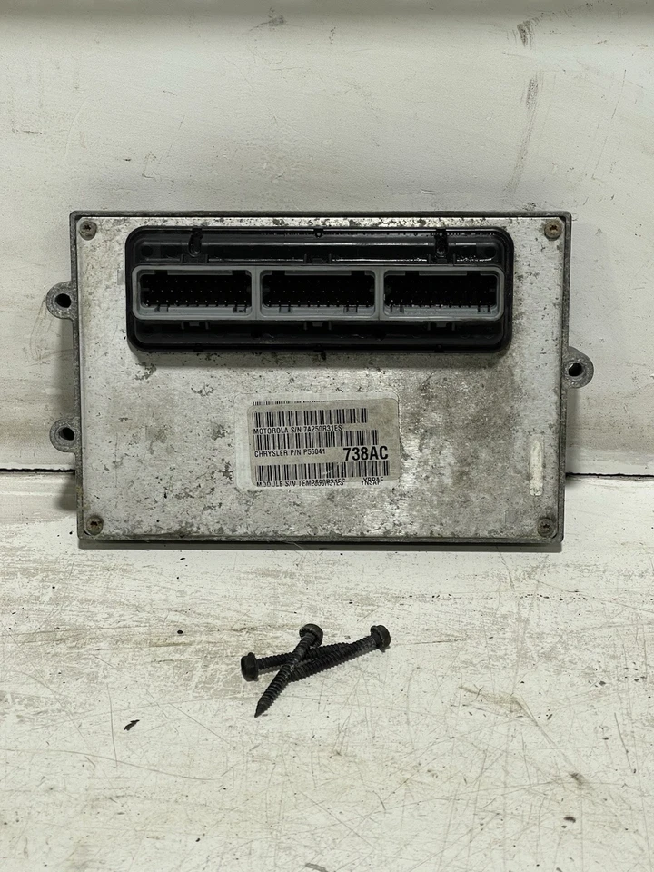 Компьютер двигателя ECU ECM PCM 56041738AC NON SKIM 01 Jeep TJ Wrangler 2.5 от оригинального производителя - Изображение 2 из 4