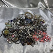 Mehrzweck/Trödel/Basteln Glas-Strasssteine Posten/tolle Stücke zum Reparieren oder Wiederverwenden.