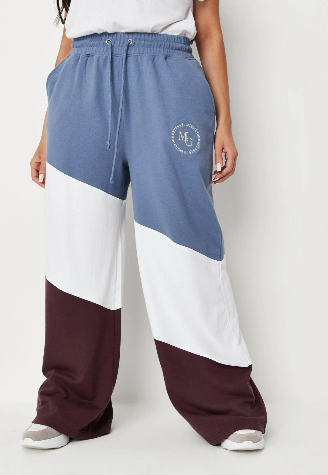 MISSGUIDED Pantaloni nuovi colore gamba larga curva sbagliata taglia 22