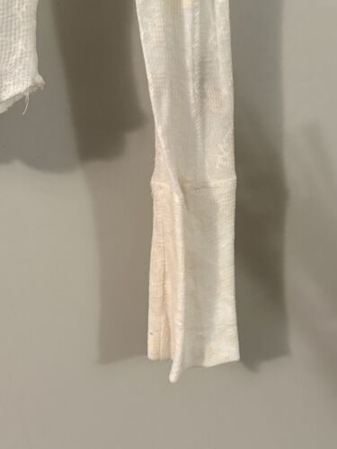 Intimately FREE PEOPLE Long Sleeve Beige Sheer Floral Lace Pullover Shirt XS - Picture 4 of 10