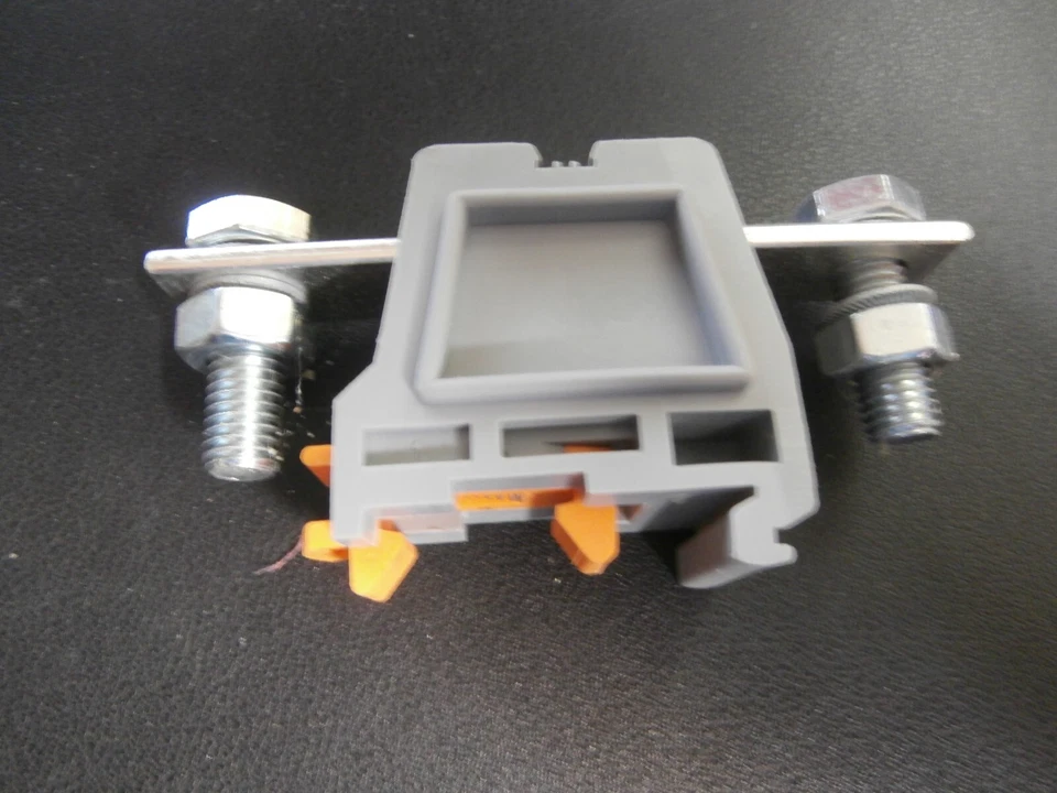 Box of 10 Phoenix Contact Terminal Blocks UHV 25-AS/AS 2130004 - Image 2 of 3