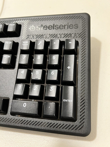 SteelSeries Apex 100 Gaming Keyboard Blue LED Backlit - Picture 17 of 22