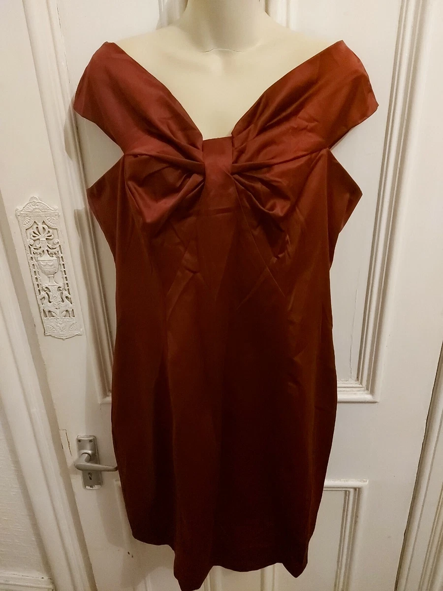 Dark red best sale knee length dress