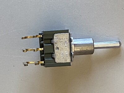 45X Kippschalter Miniature Toggles M-2023H  ON-OFF-ON 0,4VA MAX 28V MAX