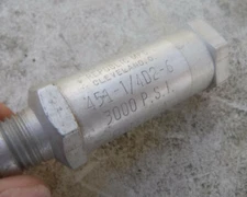 High Pressure Check Valve R-5 3000 psi Teledyne Republic Mfg 451-1/4D2-6 NEW