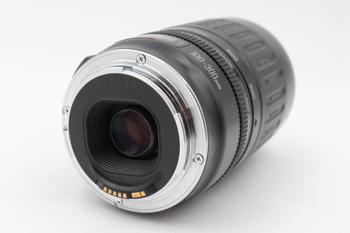 Canon純正 100-300mm 標準レンズ 美品 a4194 Near Mint Canon EF 100-300mm F/4.5-5.6 USM Telephoto Zoom