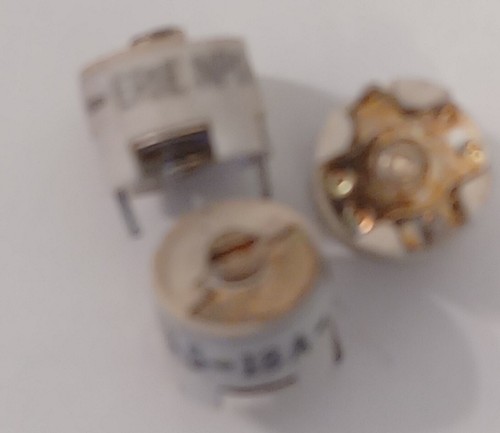 Menge 3 5-18 pF Vintage Trimmer Kondensator Erie NPO 5 bis 18 Picofarad - Bild 2 von 2