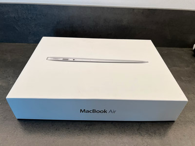 MacBook Air 13 Zoll Intel Core i5 1.3Ghz 4Gb RAM  256Gb SSD  A1466