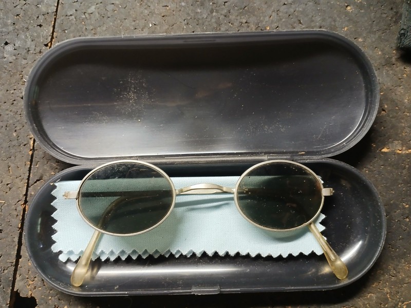 Burger King Wild Wild West James West Glasses in Case 1999 Fast Food Promo