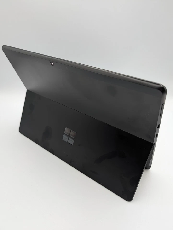 Microsoft Surface Pro X 13" 3 GHz SQ1 128GB SSD 8GB RAM [Wi-Fi + 4G] mattschwarz - Bild 4 von 4