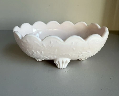 Jeanette Shell Pink Milk Glass Open Candy Dish 4 Toed Vintage