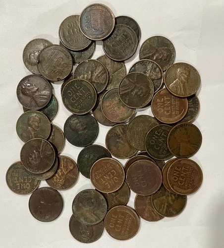 One Roll Of Wheat Pennies Assorted Years With Black Tone Coloring(#47)